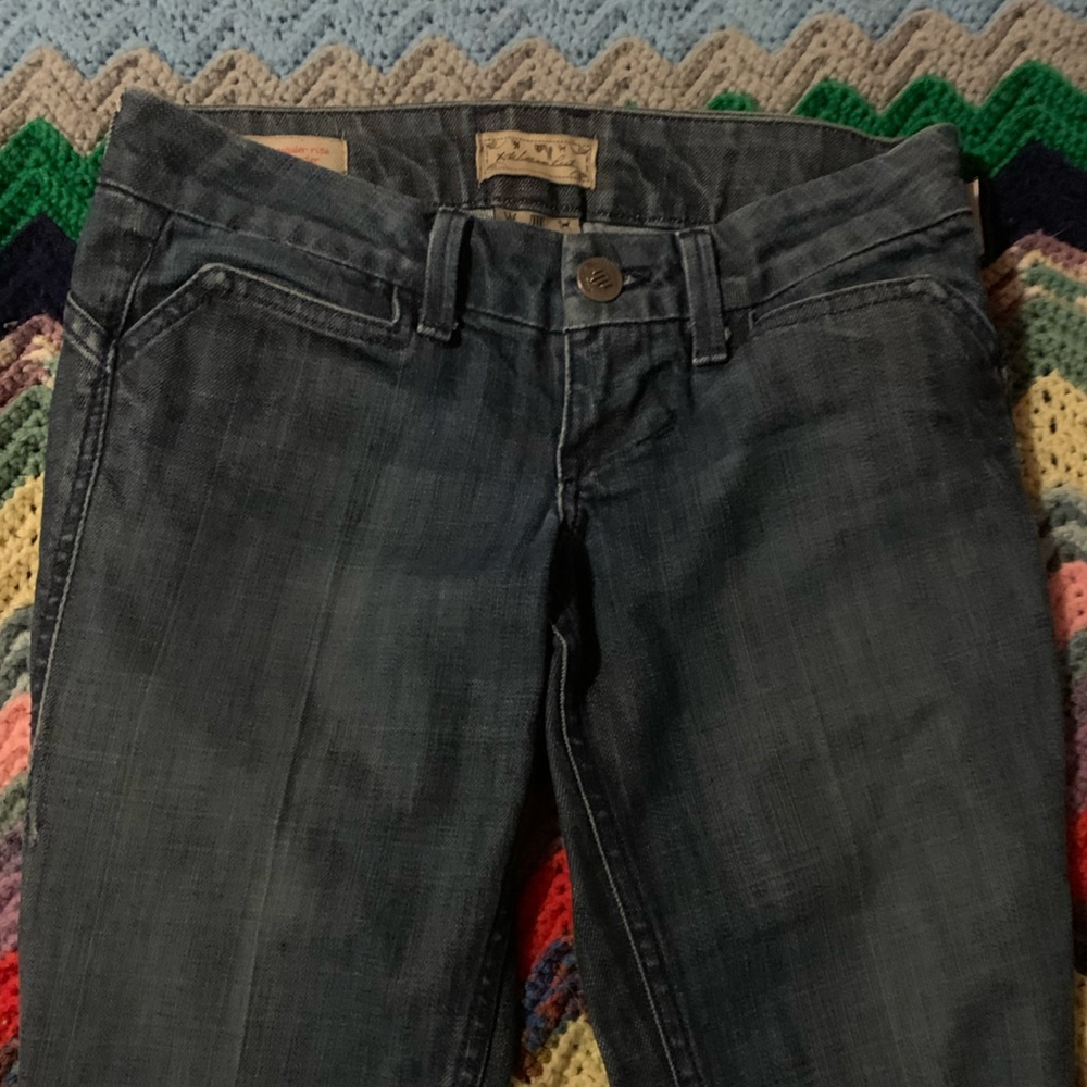 Low rise flare jeans cute pockets